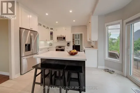23 Stoneman Court Cambridge ON N1P 1C9