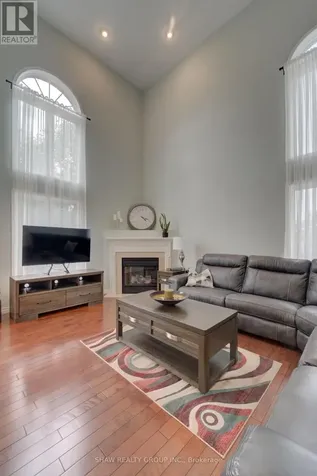 23 Stoneman Court Cambridge ON N1P 1C9