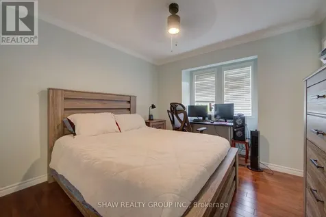 23 Stoneman Court Cambridge ON N1P 1C9