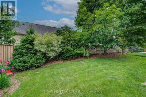23 Stoneman Court Cambridge ON N1P 1C9