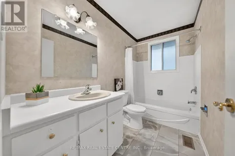 120 Arrowhead Crescent Kitchener ON N2P 1B9