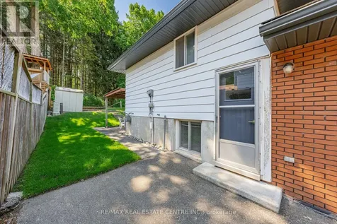 120 Arrowhead Crescent Kitchener ON N2P 1B9