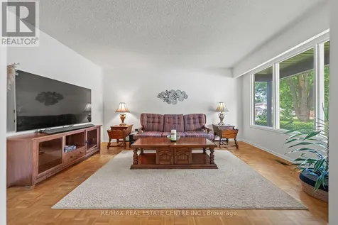 120 Arrowhead Crescent Kitchener ON N2P 1B9