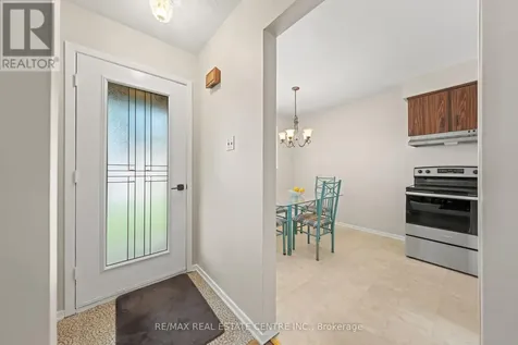 120 Arrowhead Crescent Kitchener ON N2P 1B9
