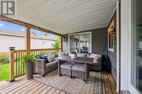 165 Cedar Crescent Centre Wellington ON N1M 2W5