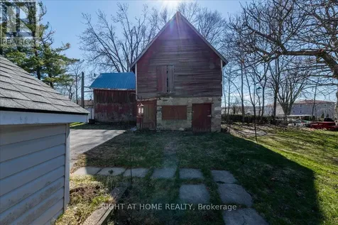 467 High Street Orillia ON L3V 4X8