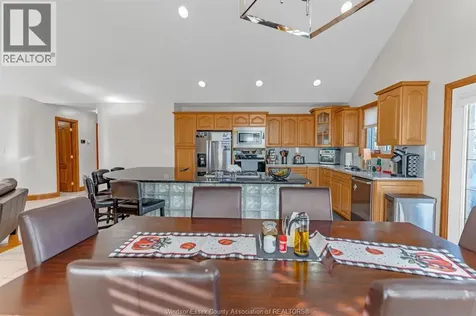 2780 Bridgeway Boulevard Lasalle ON N9H 2L3