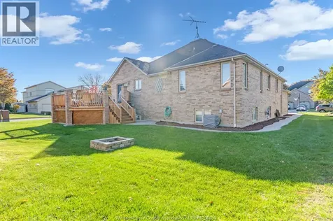2780 Bridgeway Boulevard Lasalle ON N9H 2L3