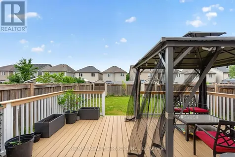 44 English Lane Brantford ON N3T 0H1