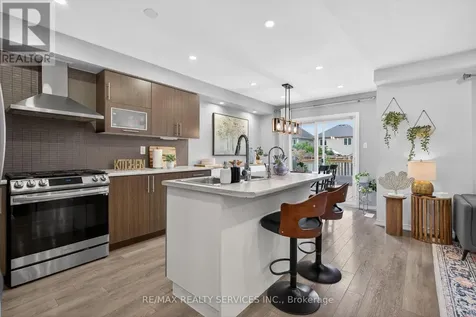 44 English Lane Brantford ON N3T 0H1