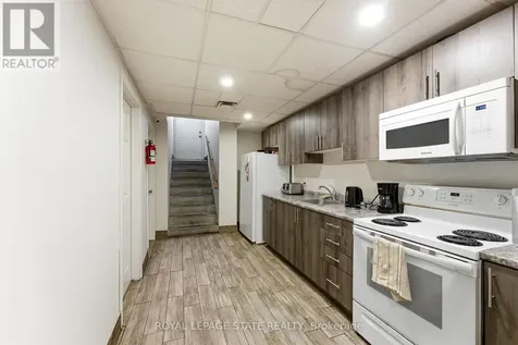 1745 King Street East Hamilton (bartonville) ON L8K 1V6