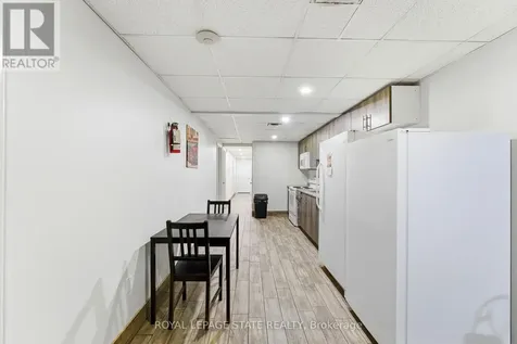 1745 King Street East Hamilton (bartonville) ON L8K 1V6