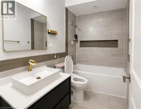 150 Main Street West Hamilton ON L8P 1H8