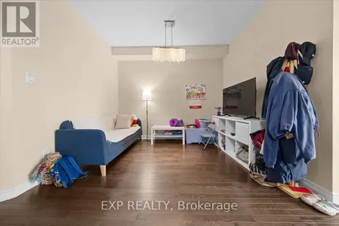 222 Badgeley Avenue Ottawa ON K2T 0A4