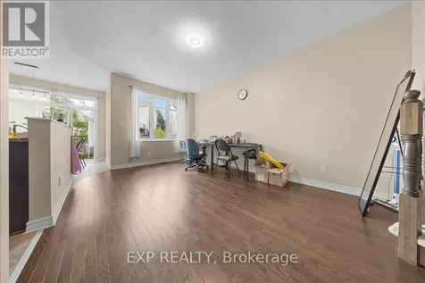 222 Badgeley Avenue Ottawa ON K2T 0A4
