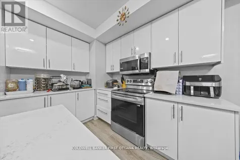 562 Queen Mary Street Ottawa ON K1K 1W1