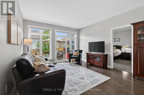 871 Tewin Circle Ottawa ON K4A 1K1