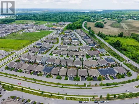871 Tewin Circle Ottawa ON K4A 1K1