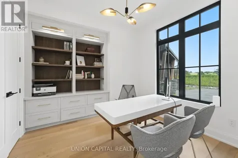 284 Davis Drive Uxbridge ON L9P 1R1