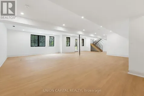 284 Davis Drive Uxbridge ON L9P 1R1