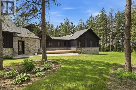 284 Davis Drive Uxbridge ON L9P 1R1