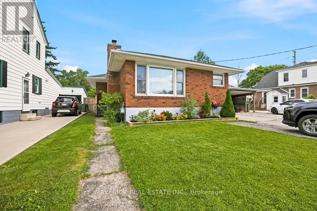 180 Forest Avenue St. Thomas ON N5R 2K9