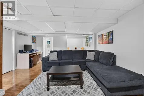 180 Forest Avenue St. Thomas ON N5R 2K9