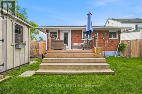 180 Forest Avenue St. Thomas ON N5R 2K9