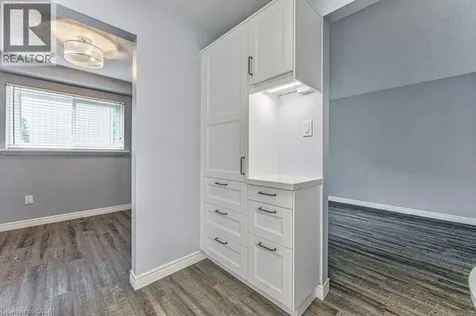 51 Paulander Drive Kitchener ON N2M 5E5