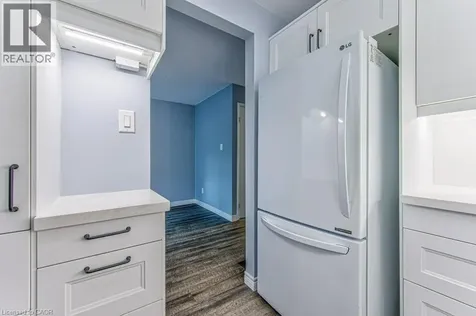 51 Paulander Drive Kitchener ON N2M 5E5
