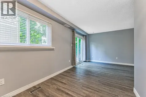 51 Paulander Drive Kitchener ON N2M 5E5