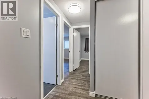51 Paulander Drive Kitchener ON N2M 5E5