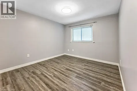 51 Paulander Drive Kitchener ON N2M 5E5
