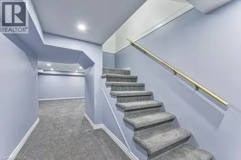51 Paulander Drive Kitchener ON N2M 5E5