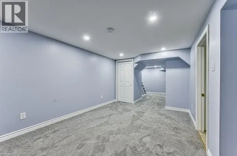 51 Paulander Drive Kitchener ON N2M 5E5