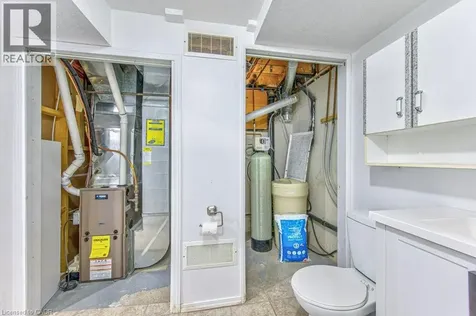 51 Paulander Drive Kitchener ON N2M 5E5