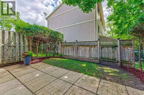 51 Paulander Drive Kitchener ON N2M 5E5