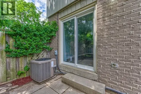 51 Paulander Drive Kitchener ON N2M 5E5