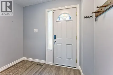 51 Paulander Drive Kitchener ON N2M 5E5