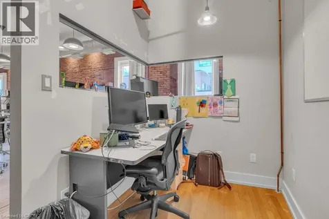 41 King William Street Hamilton ON L8R 1A2