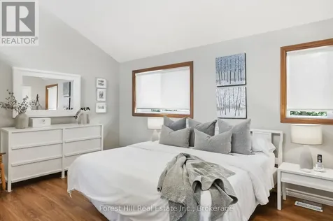 81 St Lawrence Street Collingwood ON L9Y 4Y3