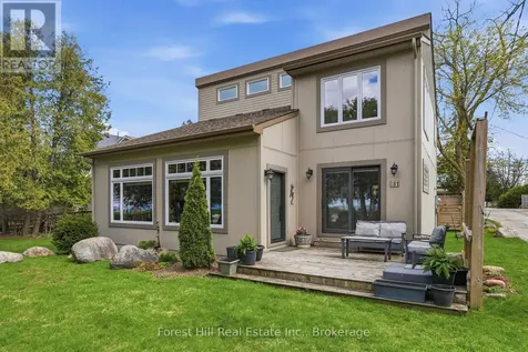 81 St Lawrence Street Collingwood ON L9Y 4Y3
