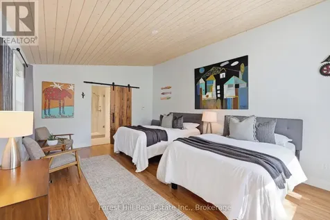 81 St Lawrence Street Collingwood ON L9Y 4Y3