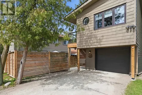 81 St Lawrence Street Collingwood ON L9Y 4Y3