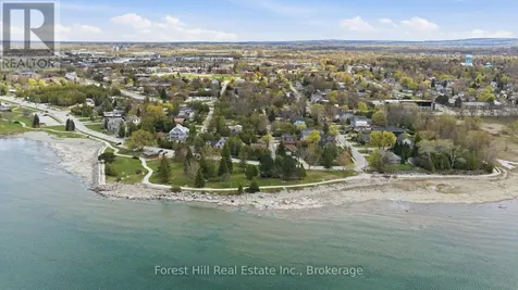81 St Lawrence Street Collingwood ON L9Y 4Y3