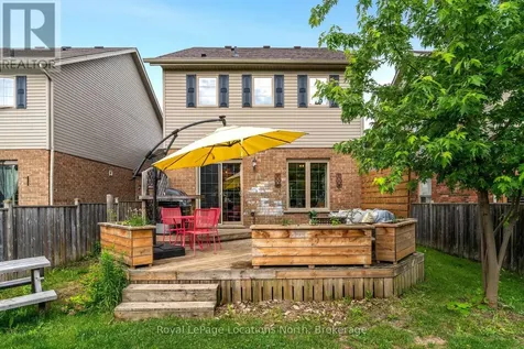 21 Barr Street Collingwood ON L9Y 0E7