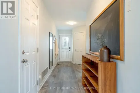 21 Barr Street Collingwood ON L9Y 0E7