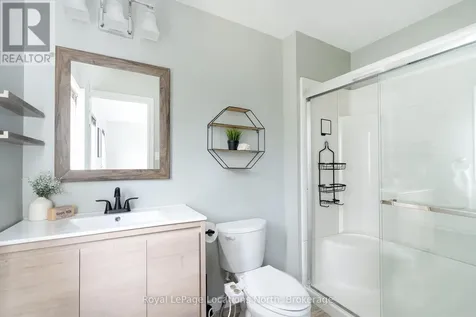 21 Barr Street Collingwood ON L9Y 0E7