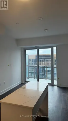 2333 Khalsa Gate Oakville (wm Westmount) ON L6M 0X7