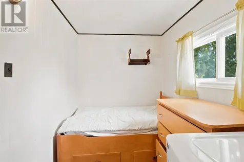 28 Queen Avenue Blind River ON P0R 1B0